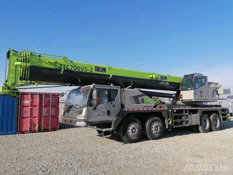 Zoomlion ZTC700V562 Γερανοί με ερπύστριες
