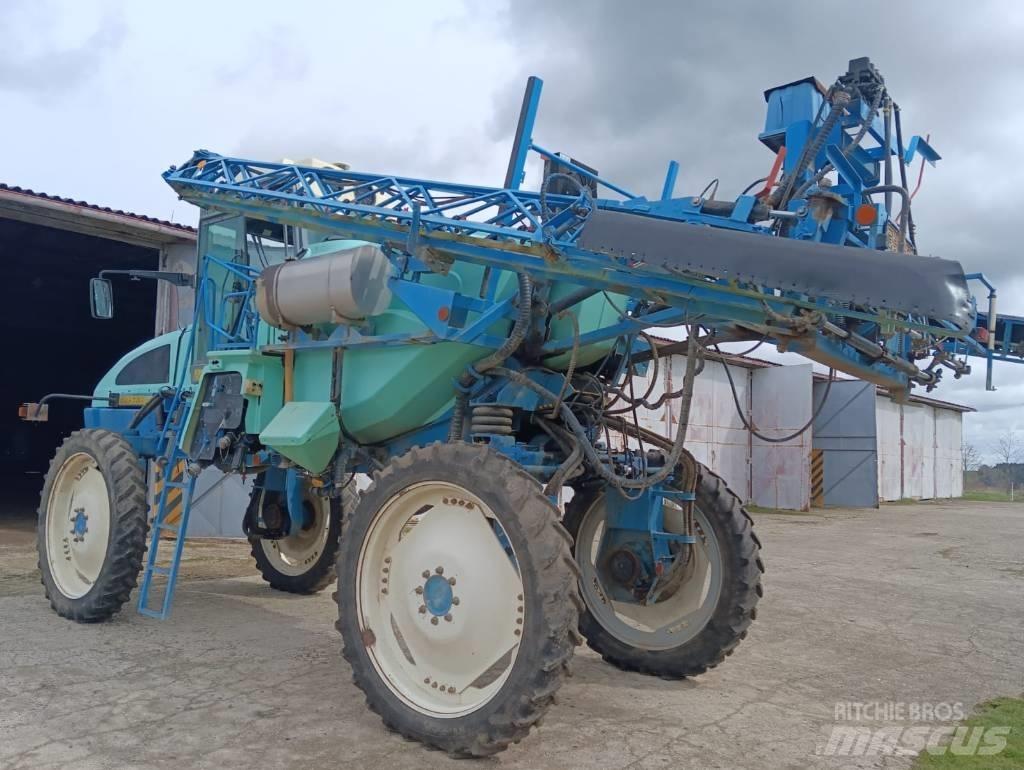 Berthoud UTL 4000 Αυτοκινούμενα ψεκαστικά