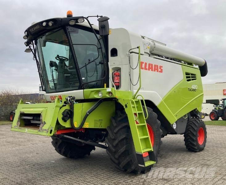 CLAAS TUCANO 420 Θεριζοαλωνιστικές μηχανές