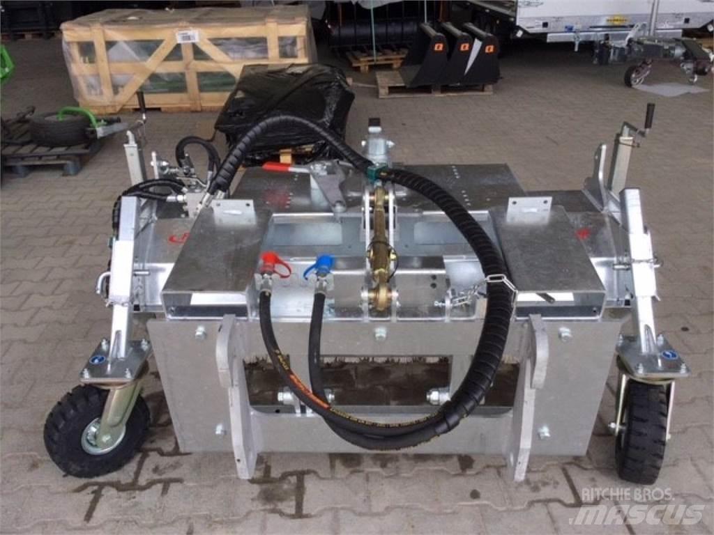 Fliegl Typ 500 Σκούπες