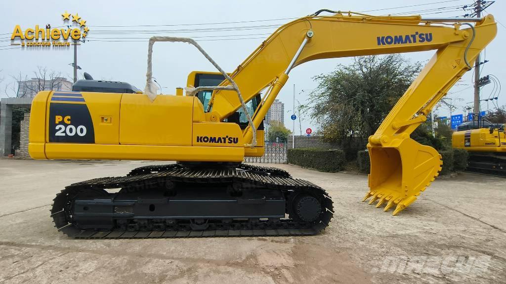 Komatsu PC 200 Εκσκαφείς με ερπύστριες