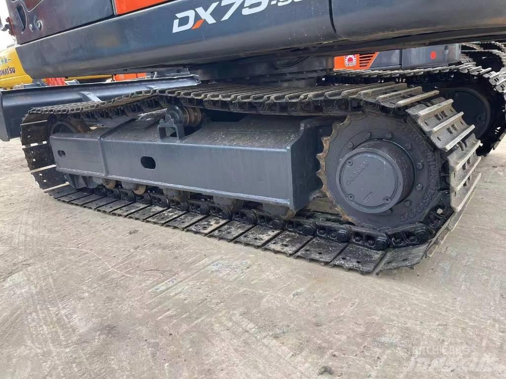 Doosan DX 75 Εκσκαφείς με ερπύστριες