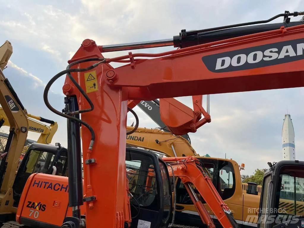 Doosan DX 75 Εκσκαφείς με ερπύστριες