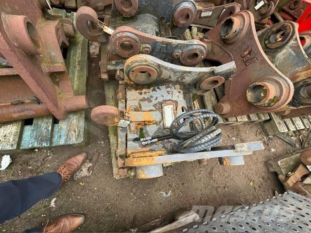 Hitachi ZX 250-280 Ταχυσύνδεσμοι