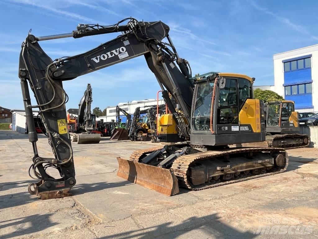 Volvo ECR235EL Εκσκαφείς με ερπύστριες