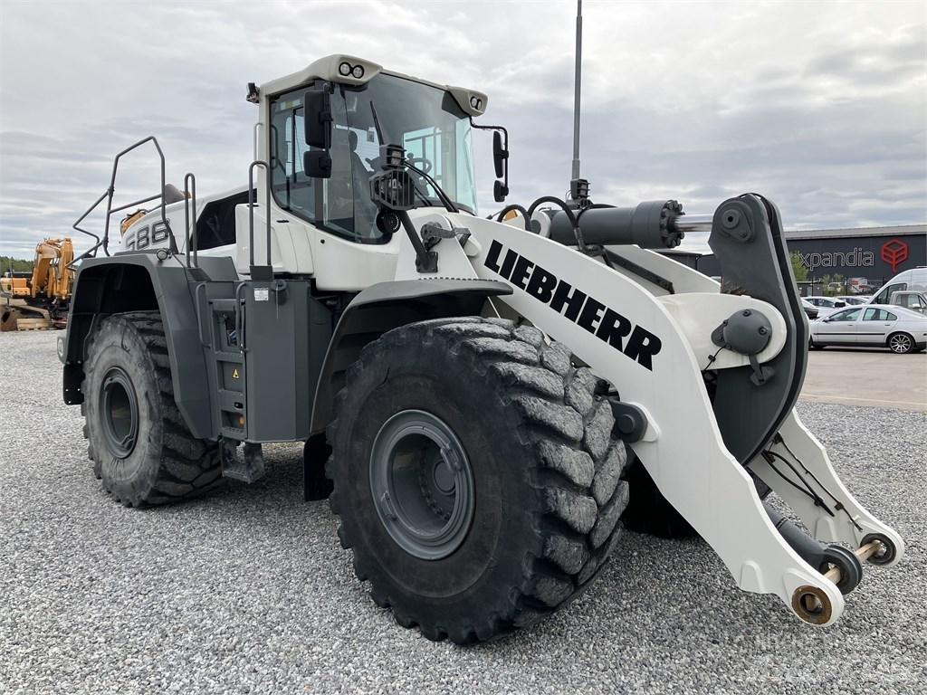 Liebherr L586 Xpower Φορτωτές με λάστιχα (Τροχοφόροι)