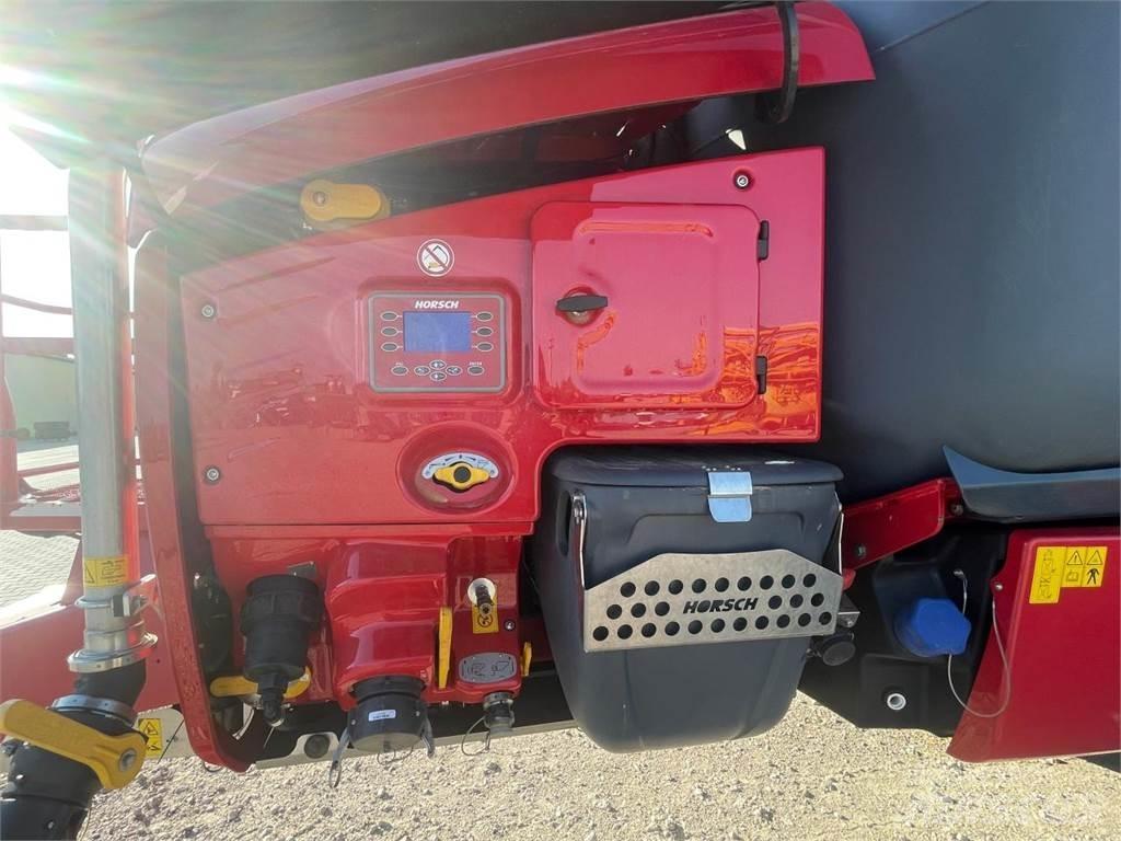 Horsch Leeb 12 TD Ρυμουλκούμενα ψεκαστικά