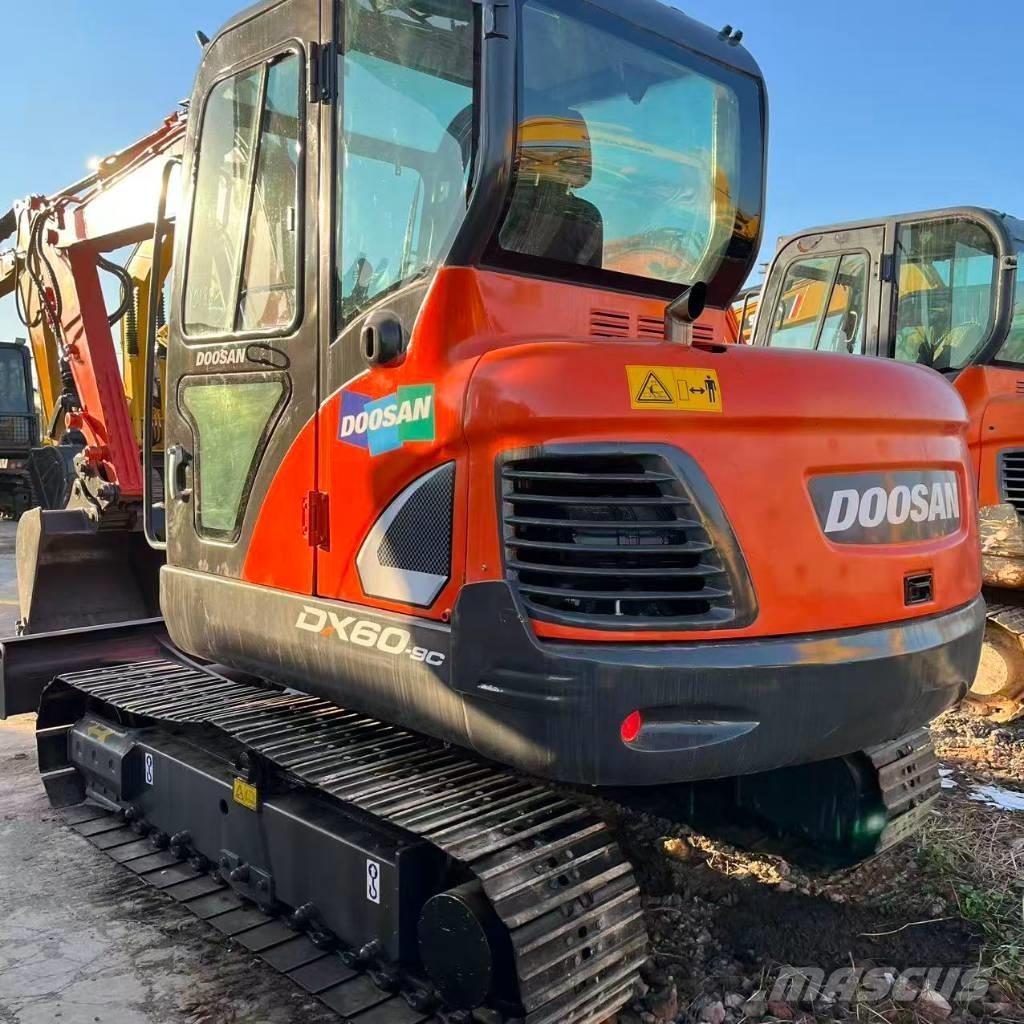 Doosan DX 60 Εκσκαφάκι (διαβολάκι) < 7t