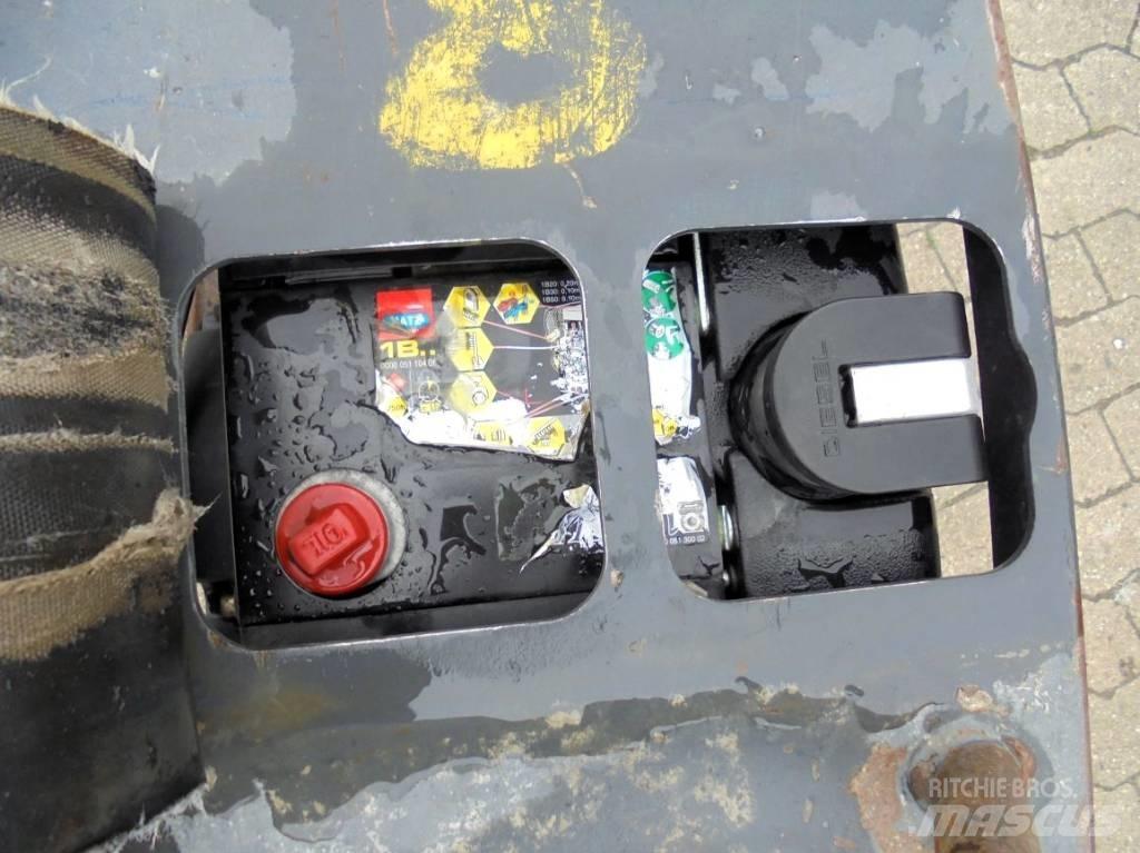 Bomag BPR 35/60 D Επίπεδοι κόπανοι