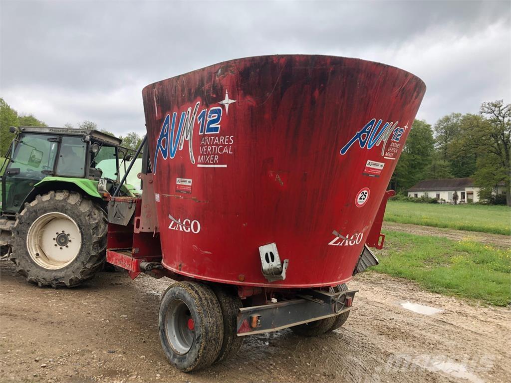 Vicon AVM 12 Τροφοδότες