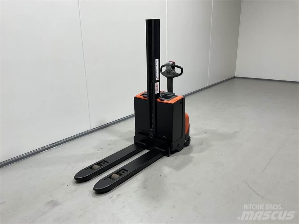 BT SWE080L Ηλεκτρικά παλετοφόρα με ιστό