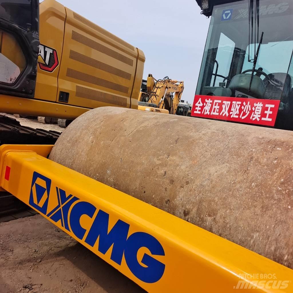 XCMG XS 142 J Οδοστρωτήρες διπλού κυλίνδρου
