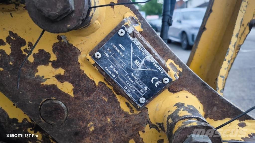 CAT M 313 D Εκσκαφείς με τροχούς - λάστιχα