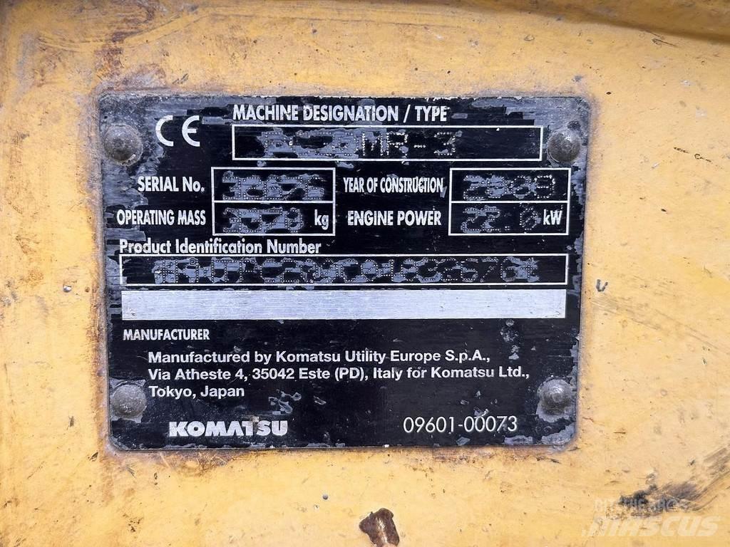 Komatsu PC30 Εκσκαφάκι (διαβολάκι) < 7t