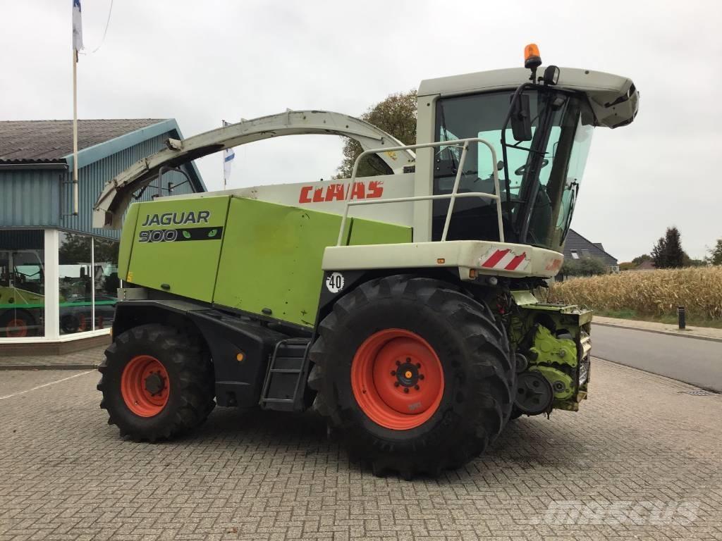 CLAAS Jaguar 900 Θεριζοαλωνιστικές μηχανές