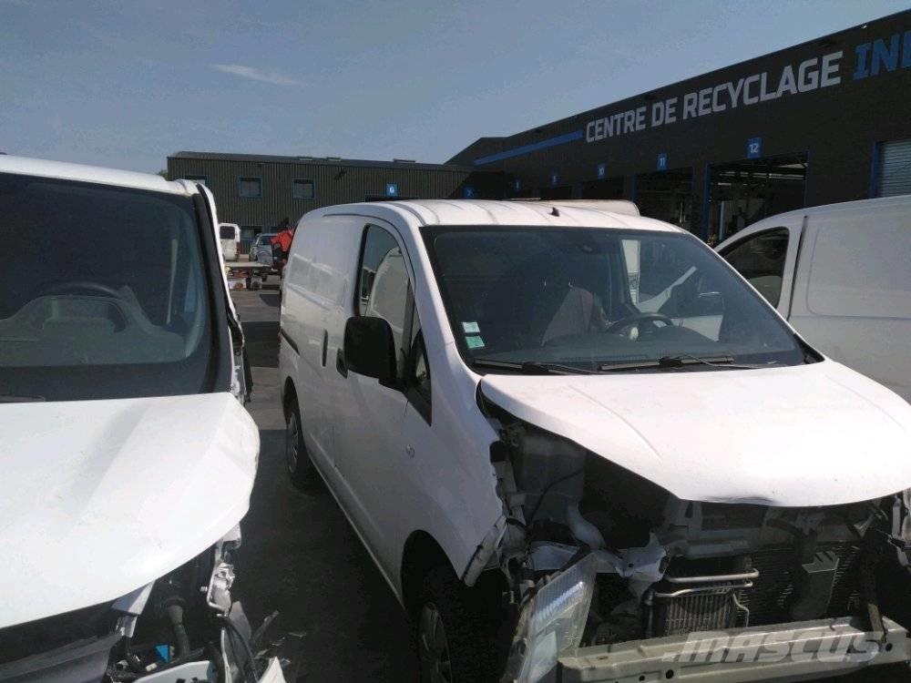Nissan NV 200 Κλούβες με συρόμενες πόρτες