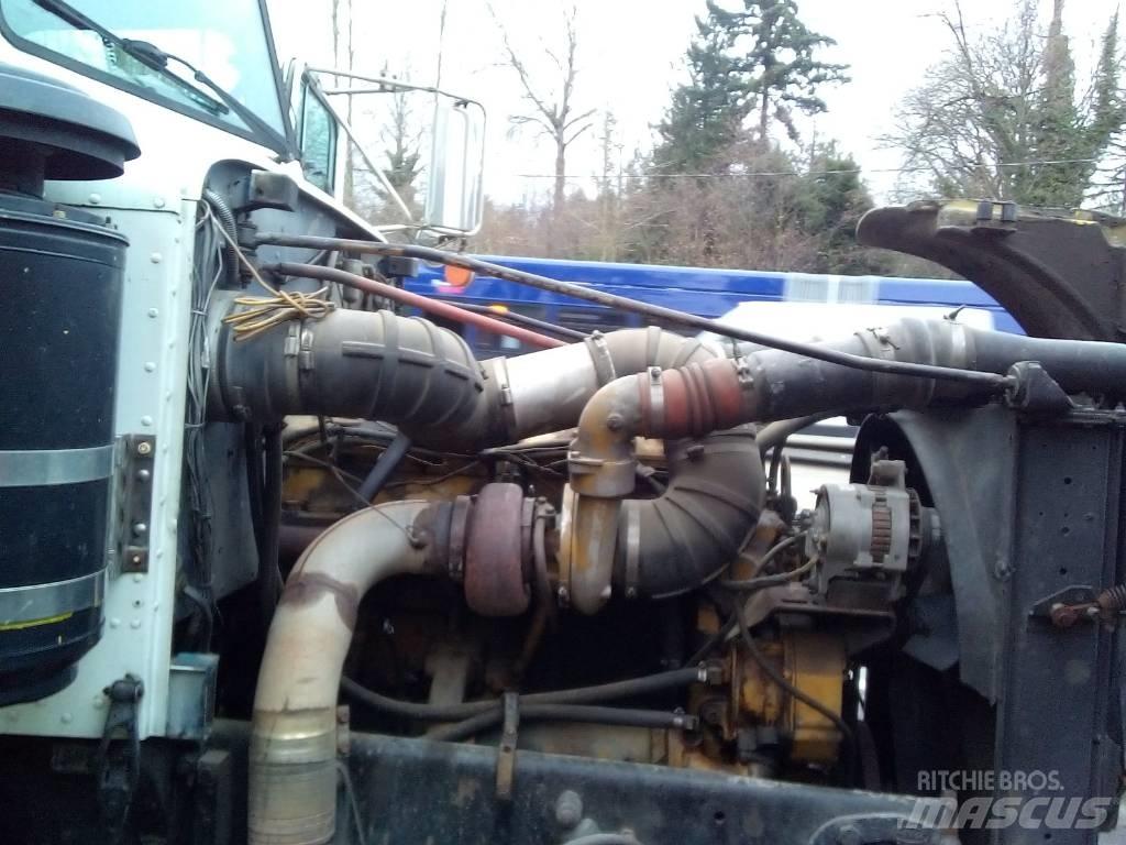 Peterbilt 377 Τράκτορες