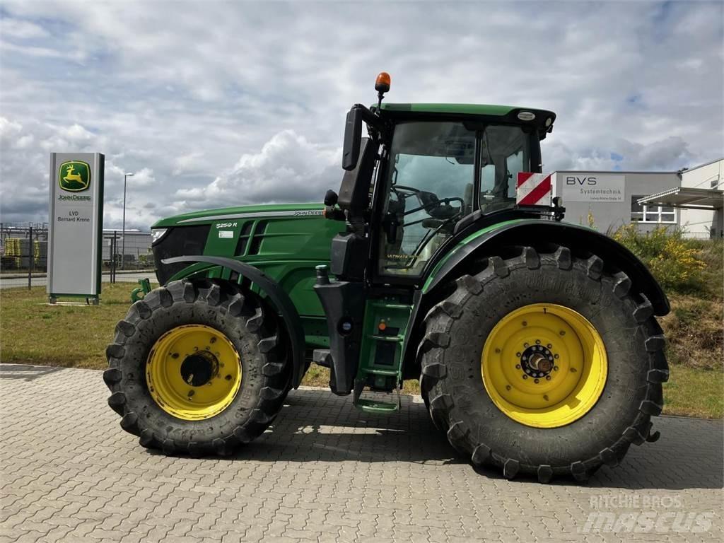 John Deere 6250R Τρακτέρ