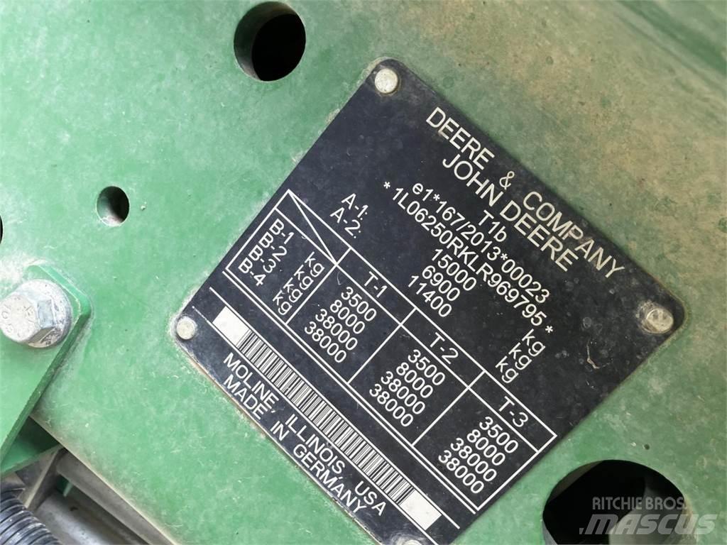 John Deere 6250R Τρακτέρ