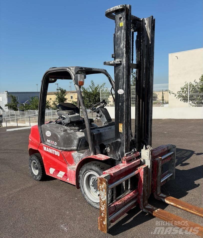 Manitou MI 35 D Πετρελαιοκίνητα Κλαρκ