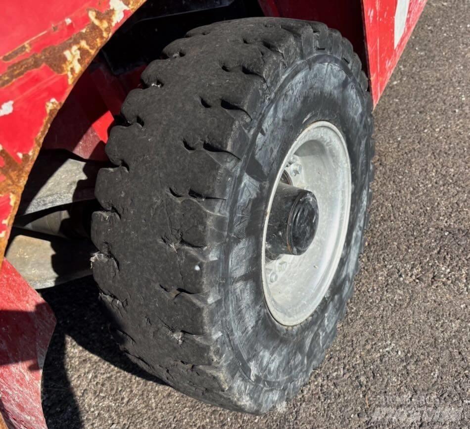 Manitou MI 35 D Πετρελαιοκίνητα Κλαρκ