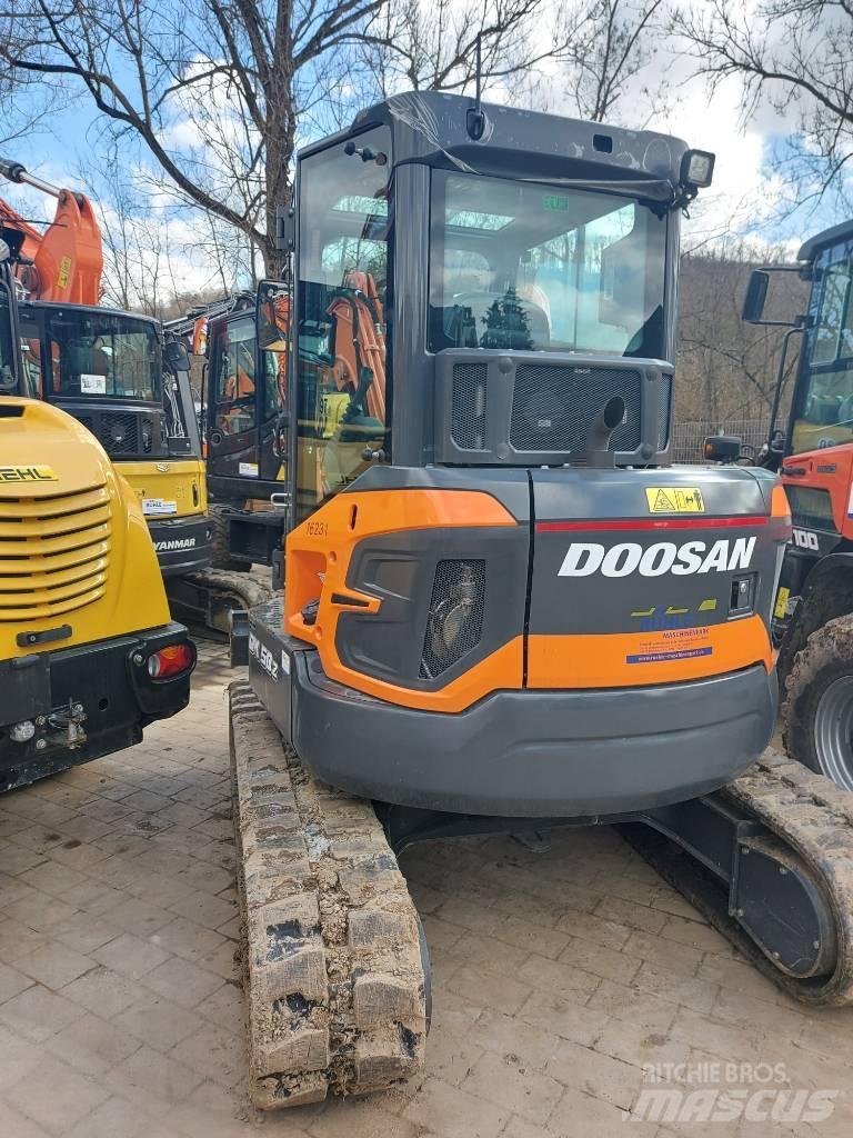 Develon DX 50 Z-7 Εκσκαφάκι (διαβολάκι) < 7t