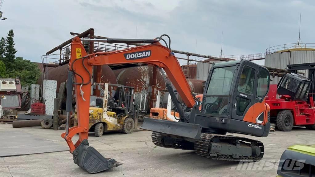 Doosan DX 55 Εκσκαφάκι (διαβολάκι) < 7t