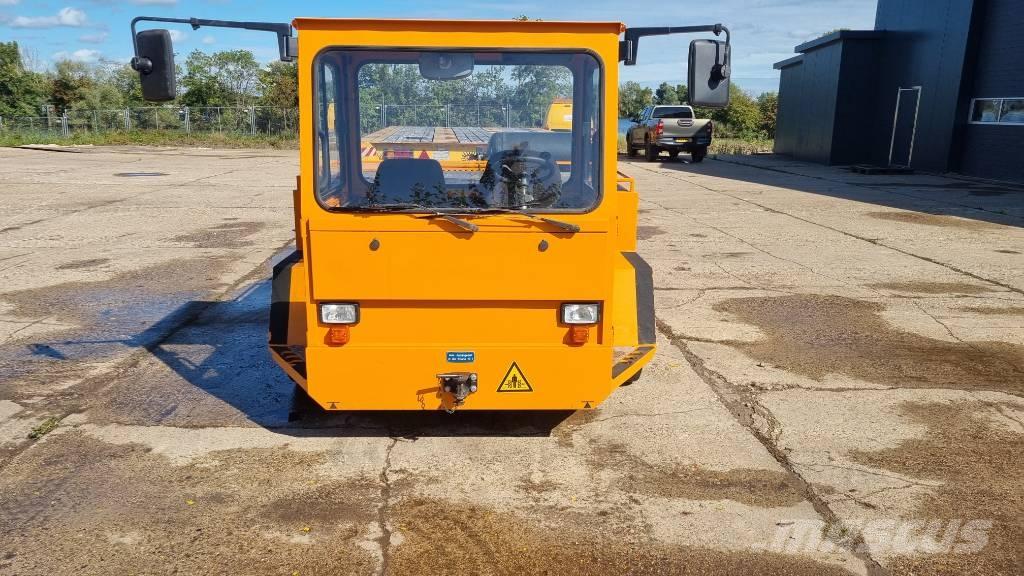 Volk EFZ 80 N Τράκτορες