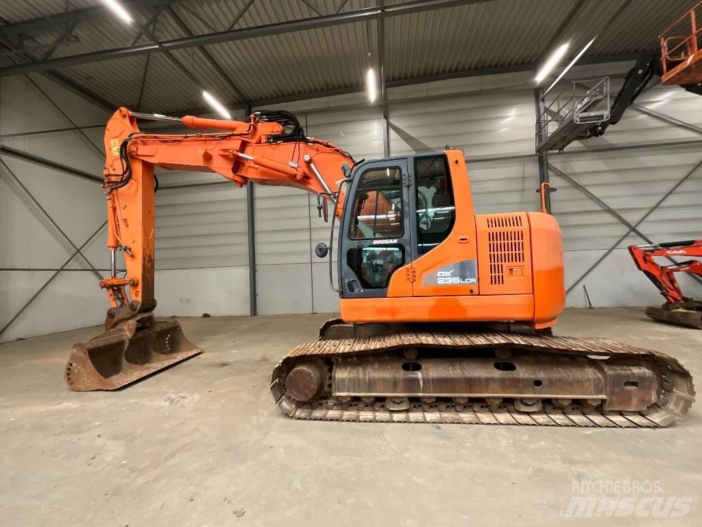 Doosan DX 235 LCR Εκσκαφείς με ερπύστριες