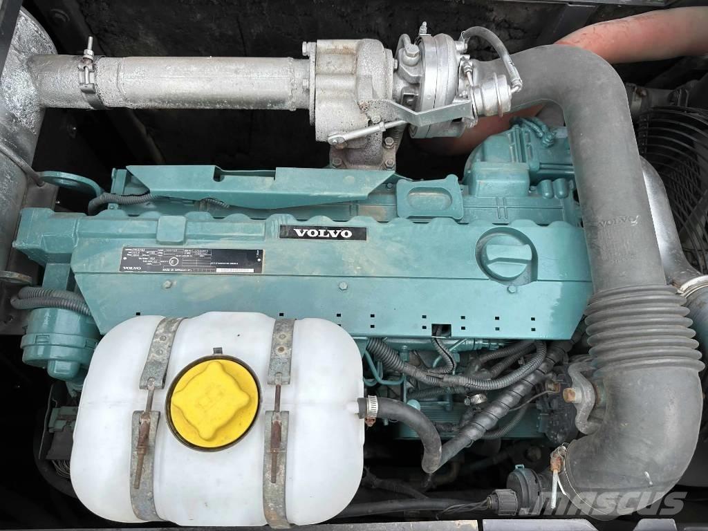 Volvo EC210D Εκσκαφείς με ερπύστριες