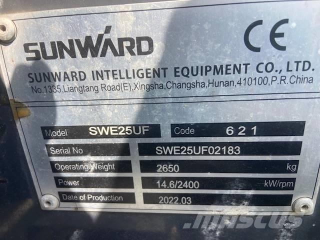 Sunward SWE 25 UF Εκσκαφάκι (διαβολάκι) < 7t