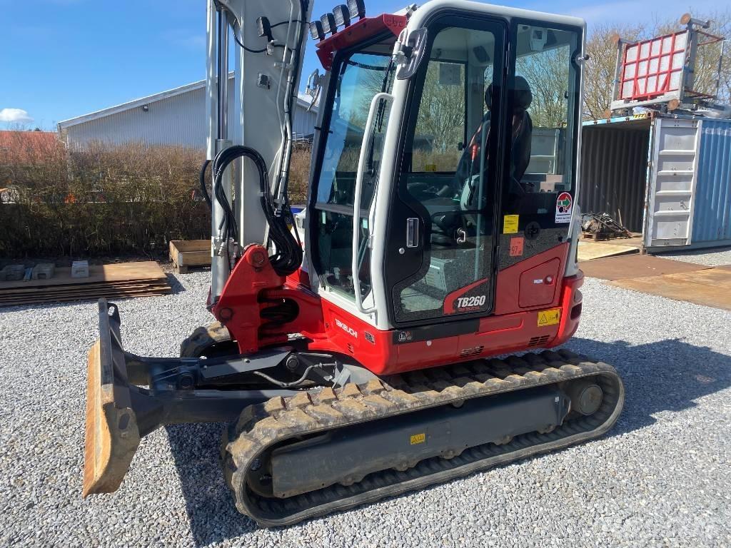 Takeuchi TB 260 Εκσκαφάκι (διαβολάκι) < 7t