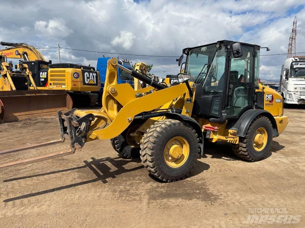 CAT 906 M Φορτωτές με λάστιχα (Τροχοφόροι)