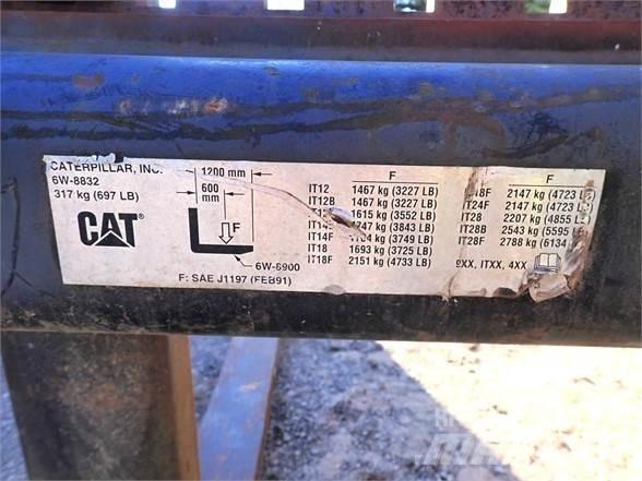 CAT 6W8832 Δικράνες