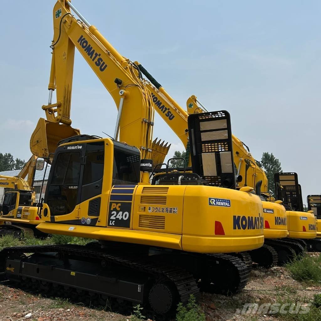 Komatsu 240-8 Εκσκαφείς με ερπύστριες