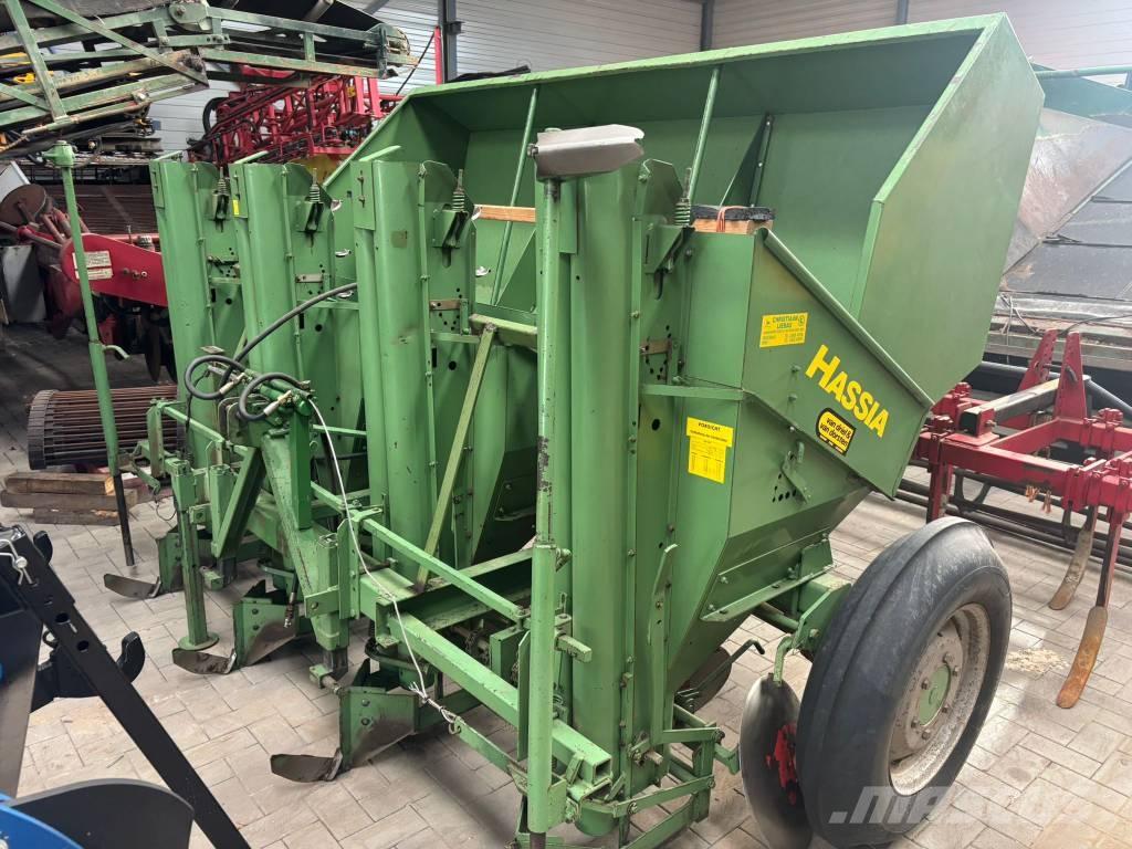 Hassia sazeč brambor Πατατοφυτευτής