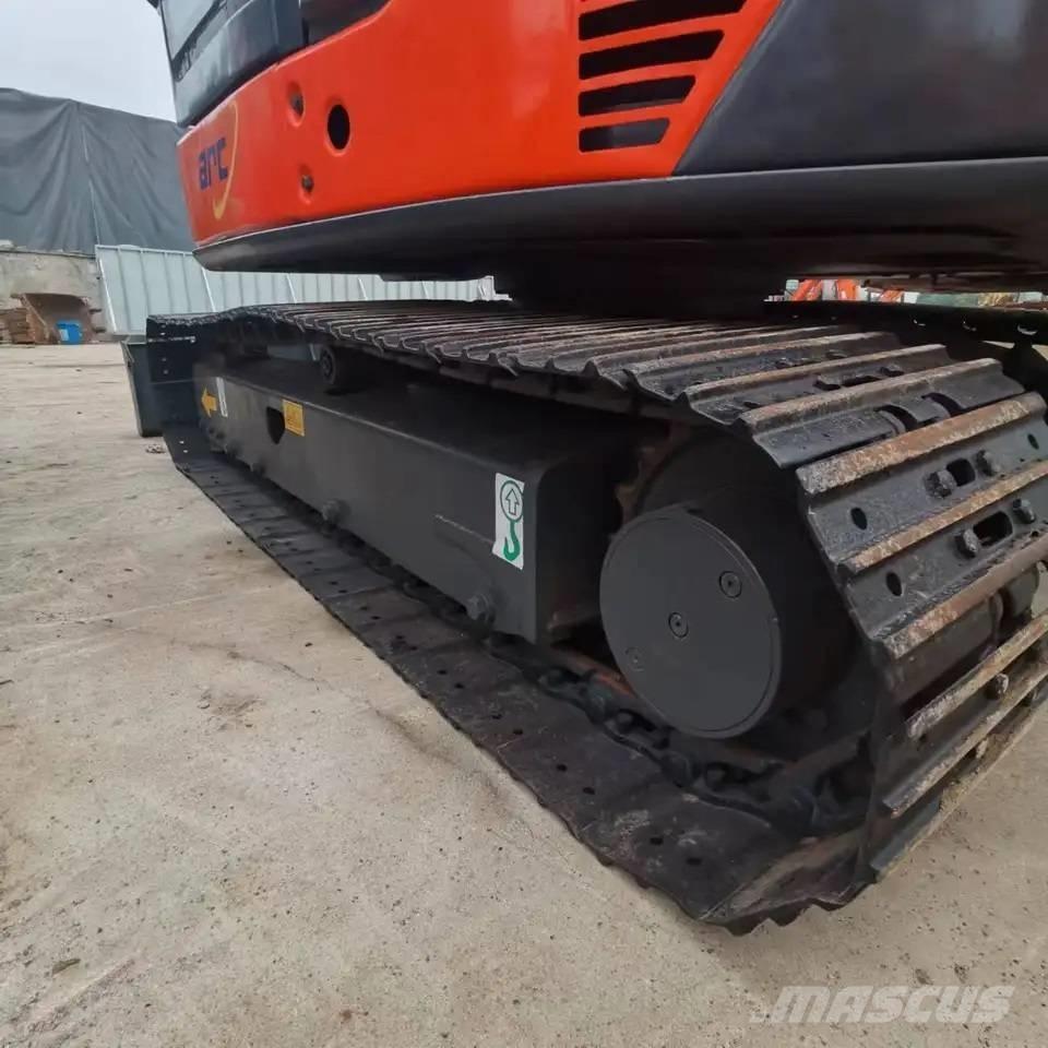 Hitachi ZX60U Εκσκαφάκι (διαβολάκι) < 7t