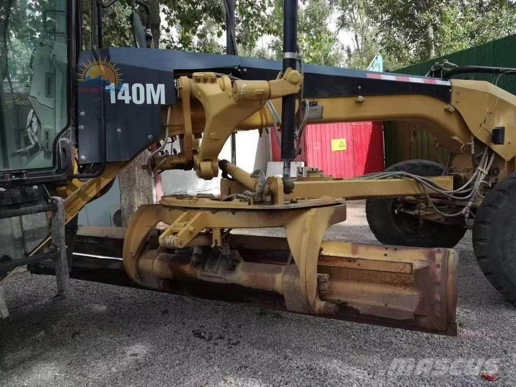 CAT 140 M Γκρέιντερς