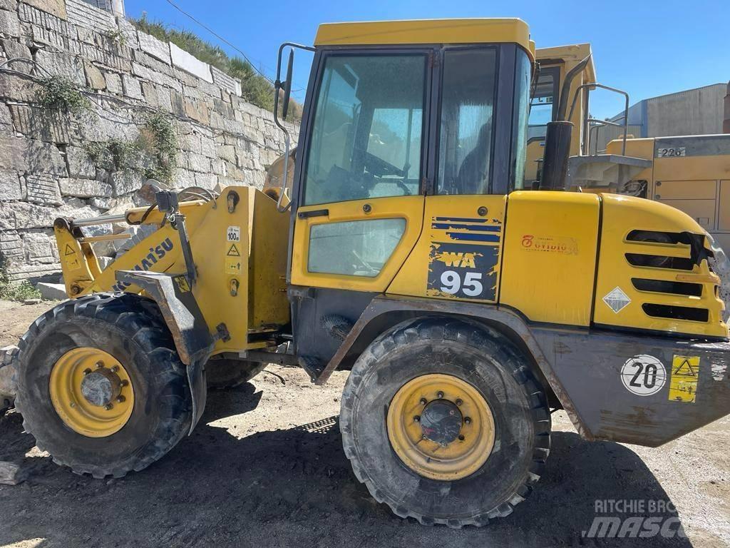 Komatsu WA95-3 Φορτωτές με λάστιχα (Τροχοφόροι)