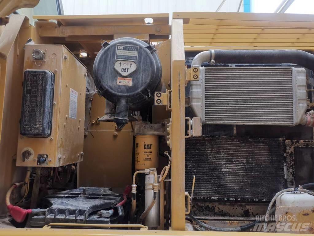 CAT 320 C Εκσκαφείς με ερπύστριες