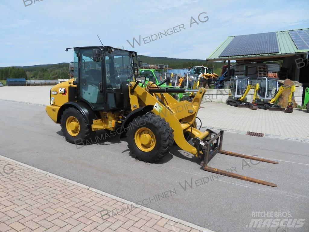 CAT 906M Φορτωτές με λάστιχα (Τροχοφόροι)