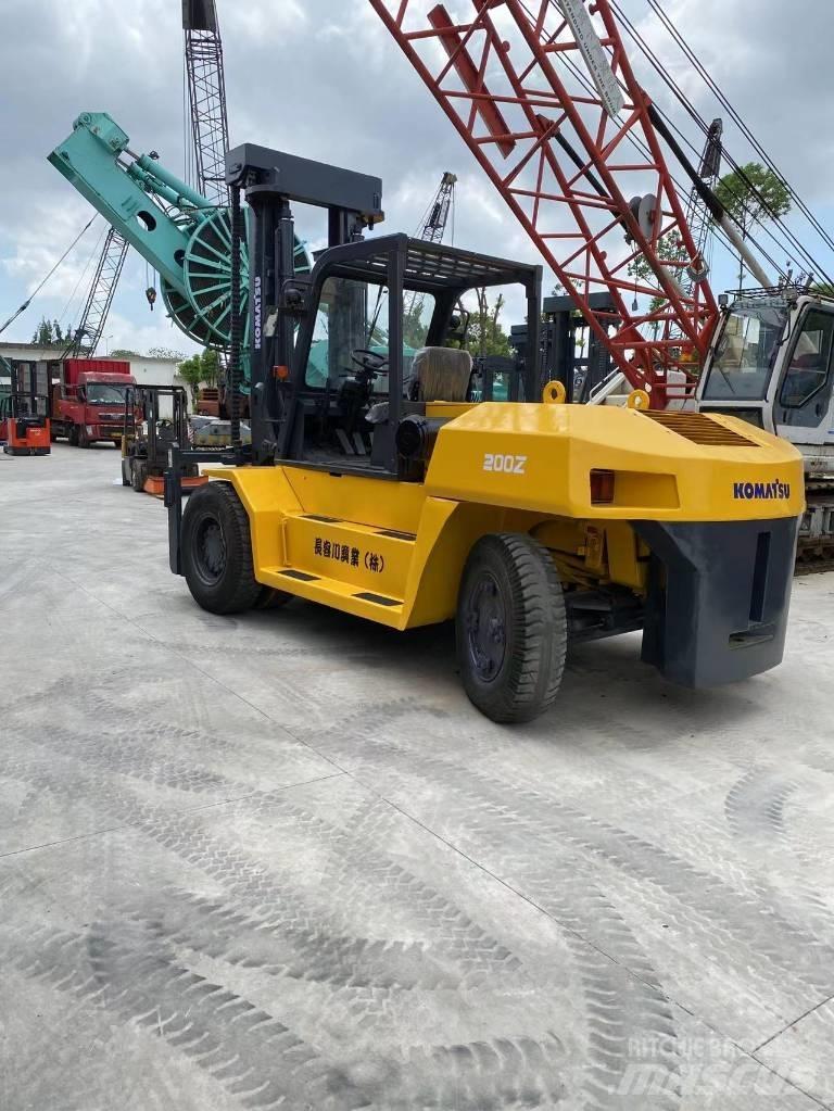 Komatsu FD 160 Πετρελαιοκίνητα Κλαρκ