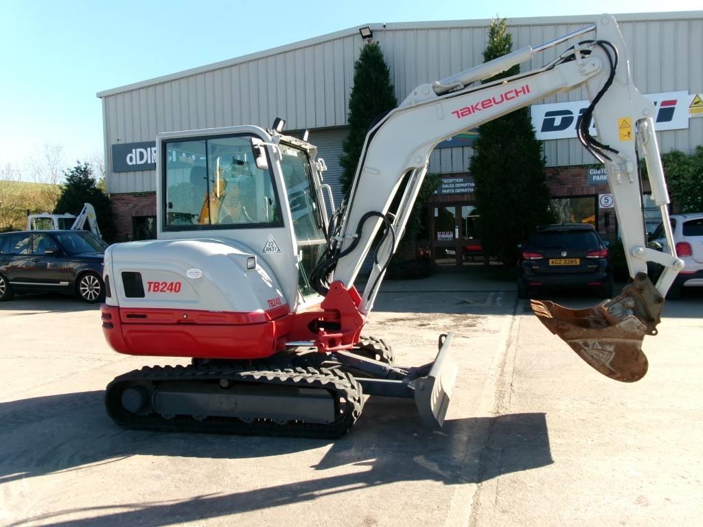 Takeuchi TB 240 Εκσκαφάκι (διαβολάκι) < 7t