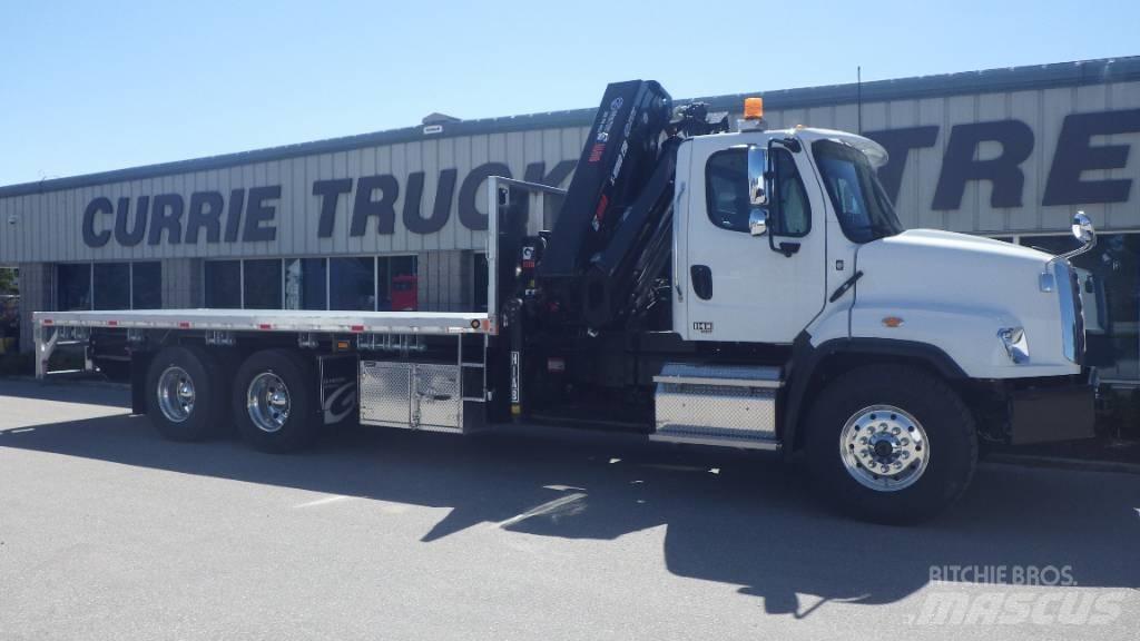 Freightliner 114 SD Φορτηγά με Γερανό