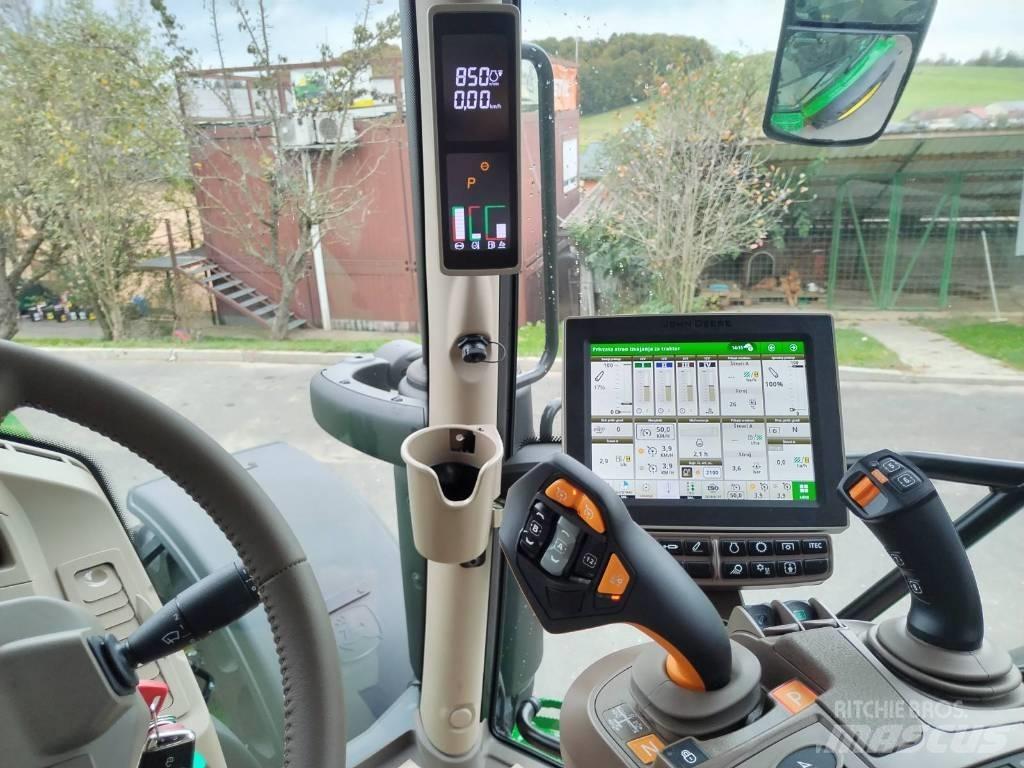 John Deere 6R 130 Τρακτέρ