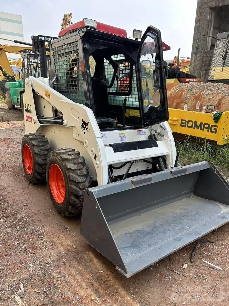 Bobcat S 130 Φορτωτάκια