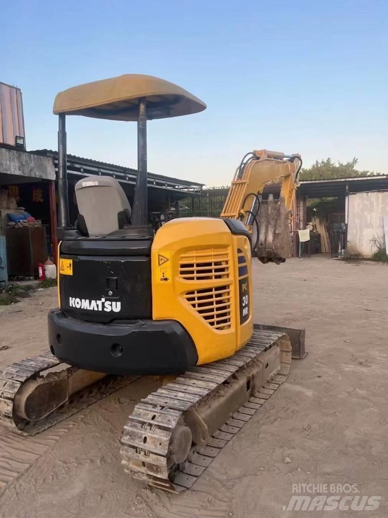 Komatsu PC30 MR Εκσκαφάκι (διαβολάκι) < 7t
