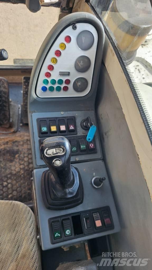 Terex HML 32 Εκσκαφείς με τροχούς - λάστιχα