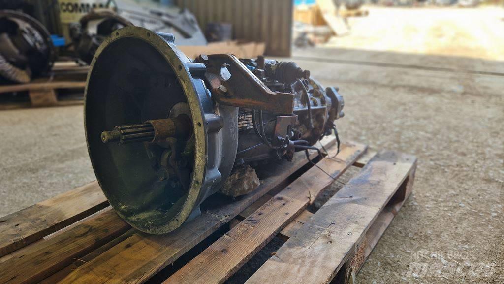 Eaton ΣΑΣΜΑΝ  Y08060 Μετάδοση