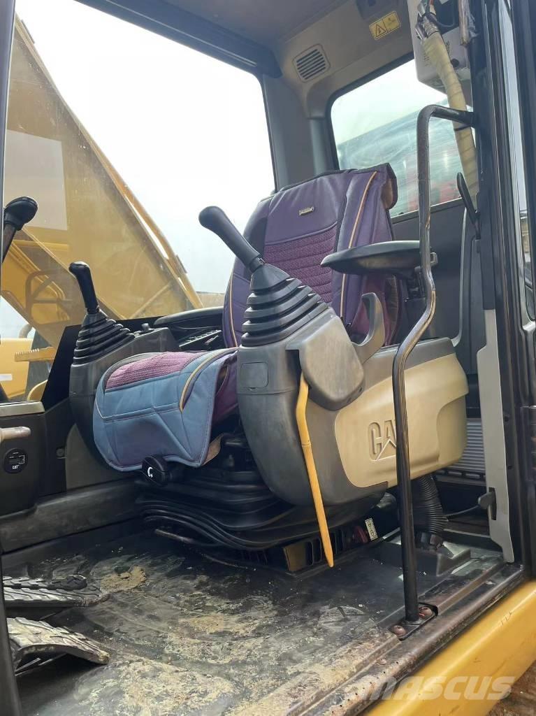 CAT 320d Εκσκαφείς με ερπύστριες